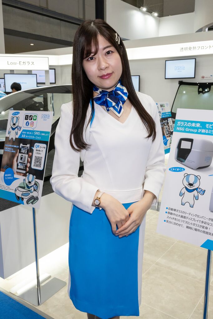 日本板硝子