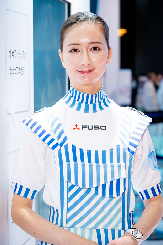 三菱ふそうトラック・バス