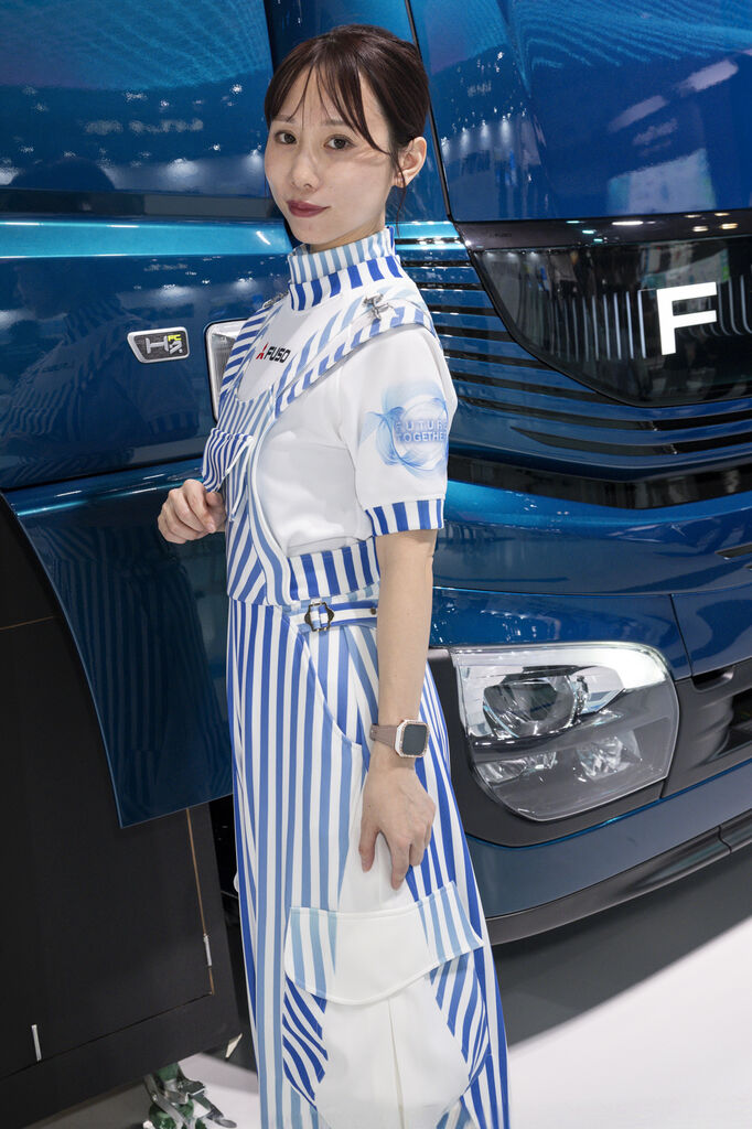 三菱ふそうトラック・バス