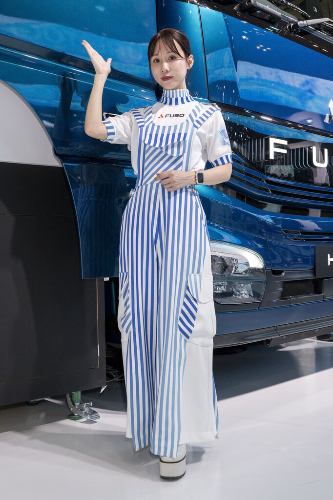 三菱ふそうトラック・バス