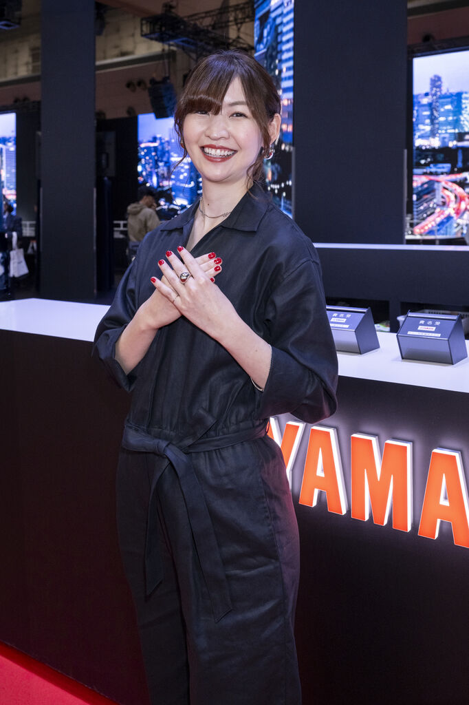 YAMAHA