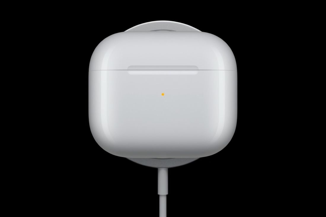 AirPods MagSafe