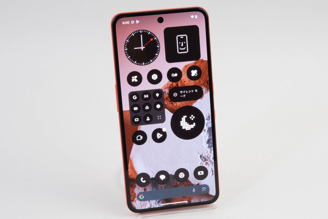 CMF Phone 2 Proは、手ごろな価格ながら安っぽさのない大画面モデル。