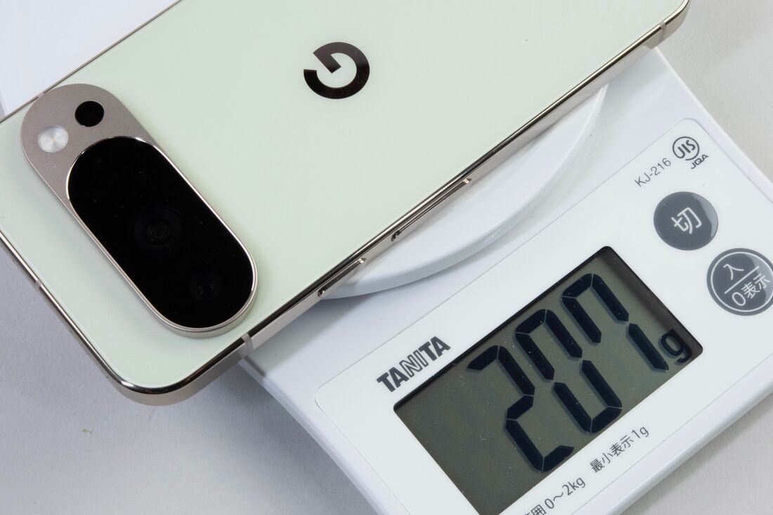 Pixel 10 Proは、さらに微妙に重い
