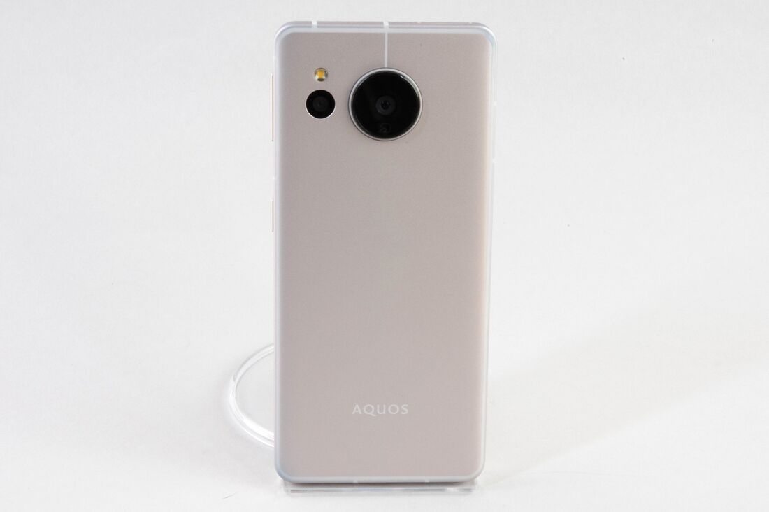 ワイモバイル AQUOS sense7