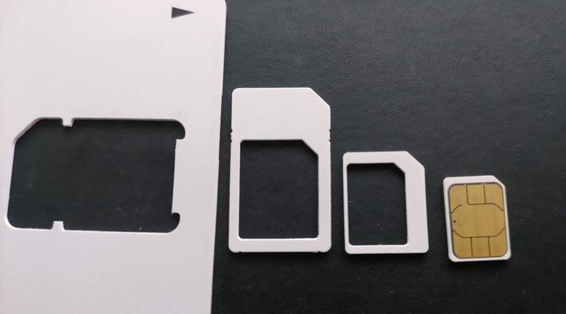 SIMカード台紙