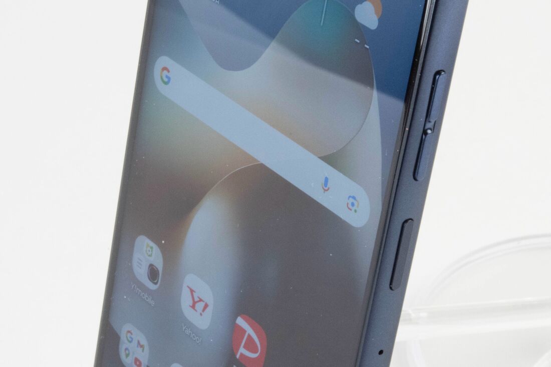 電源ボタンは指紋センサー内蔵