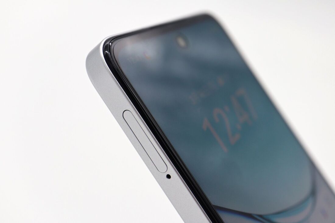 側面のカーブが緩やか