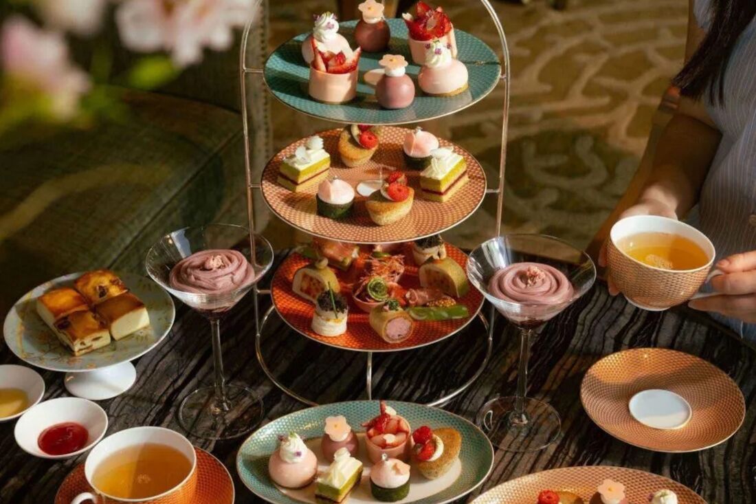 桜アフタヌーンティー