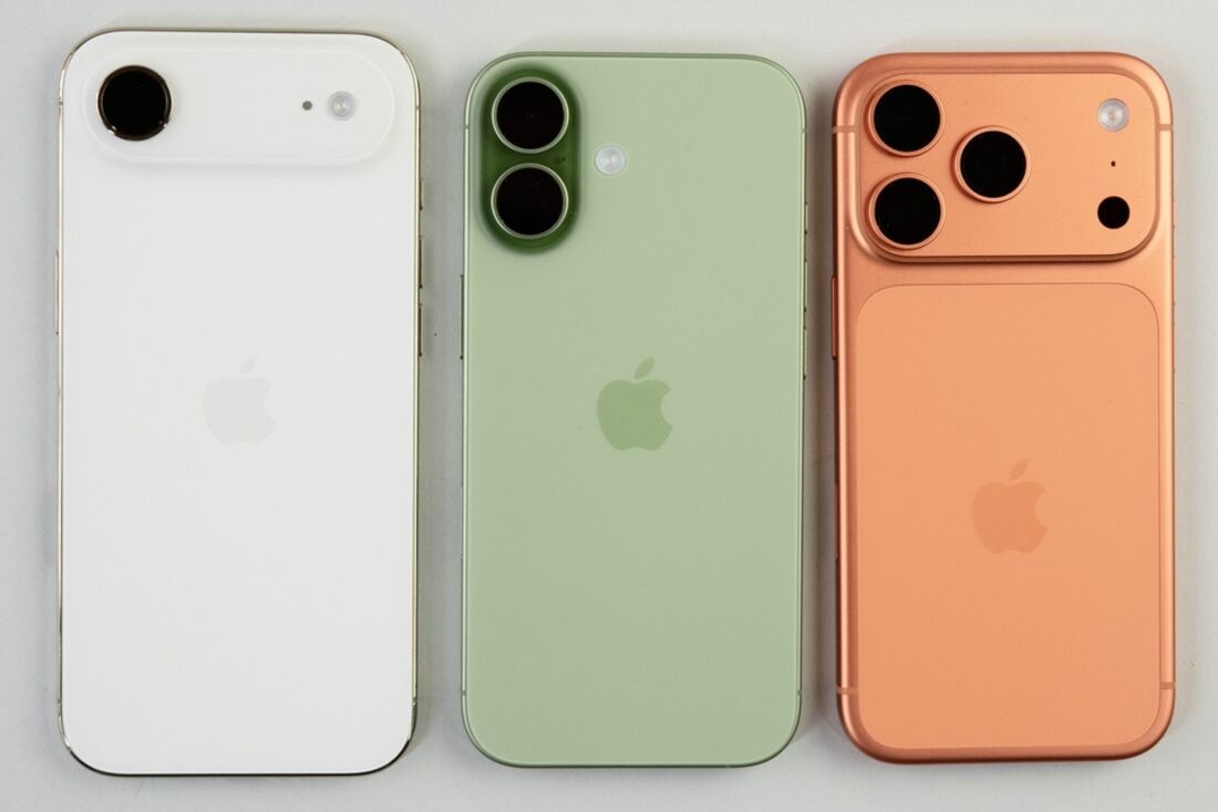 左から「iPhone Air」「iPhone 17」「iPhone 17 Pro」