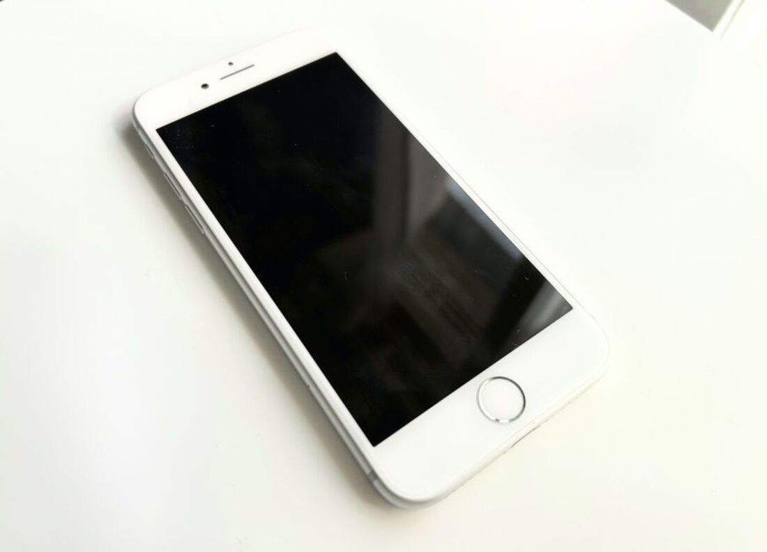 今回下取りに出したiPhone 8