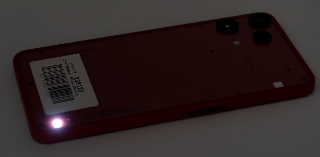 「Lite」はLEDの数が少なく光り方もシンプル
