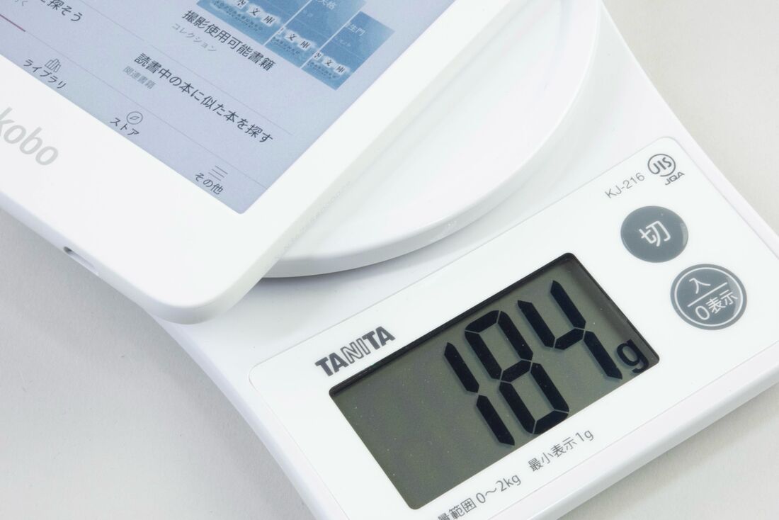 重量はキッチンスケールでは少し重いが、カタログ値は174g