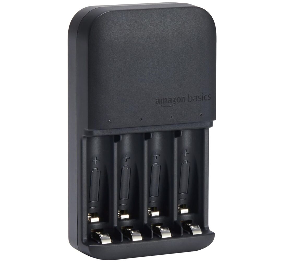 Amazonベーシック 充電器 単3形 単4形 4本充電可 ブラック
