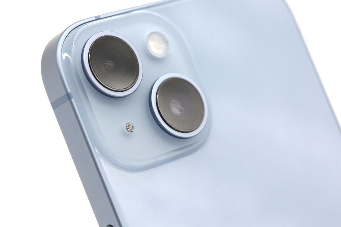 UQモバイル 認定中古iPhone 外観