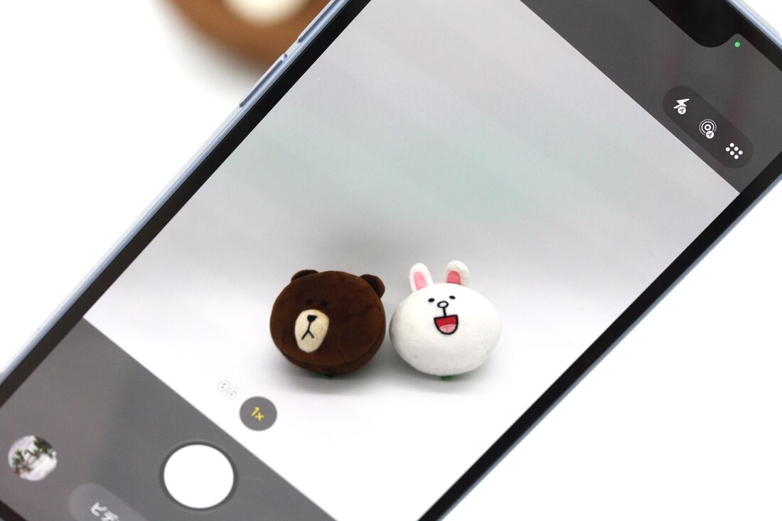 UQモバイル 認定中古iPhone カメラ