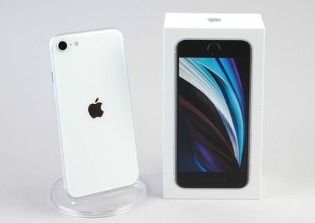 楽天モバイルで「iPhone SE 第2世代」は使える？ 対応状況や設定手順 