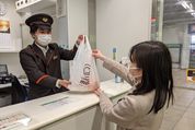 駅改札でクックパッドマートの商品を受け取れるサービスのトライアル