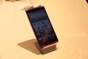 ソフトバンク、2013年夏モデル「AQUOS PHONE Xx 206SH」「ARROWS A 202F」を6月28日より発売