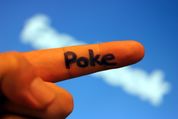 Facebookの「Poke」とは何か──その意味と使い方から取り消しの可否、拒否するテクニックまで徹底解説