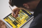 アップル、小型の「iPad Pro」を発売か